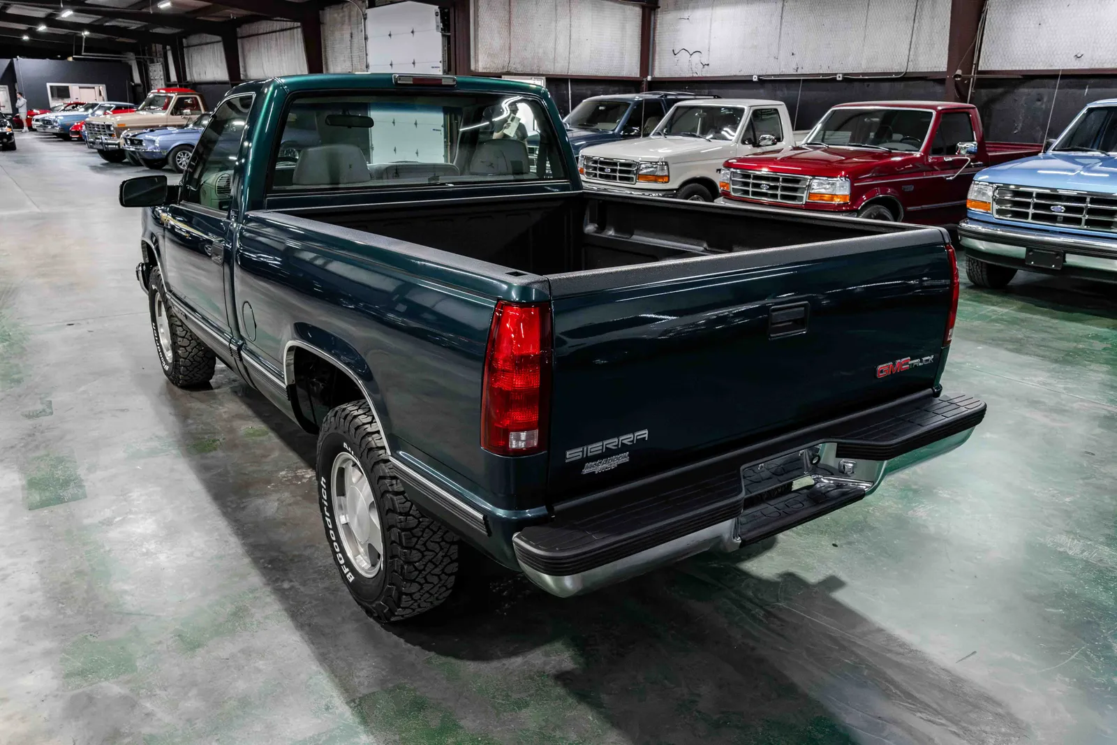 1997-GMC-Sierra-Emerald Green Metallic-1GTEK14M4VZ504525-35.jpg